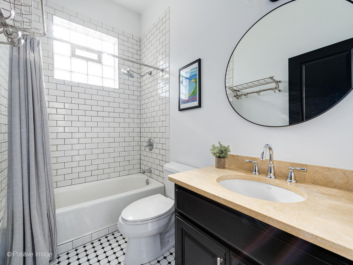 2068 N HUMBOLDT Boulevard Unit: 3