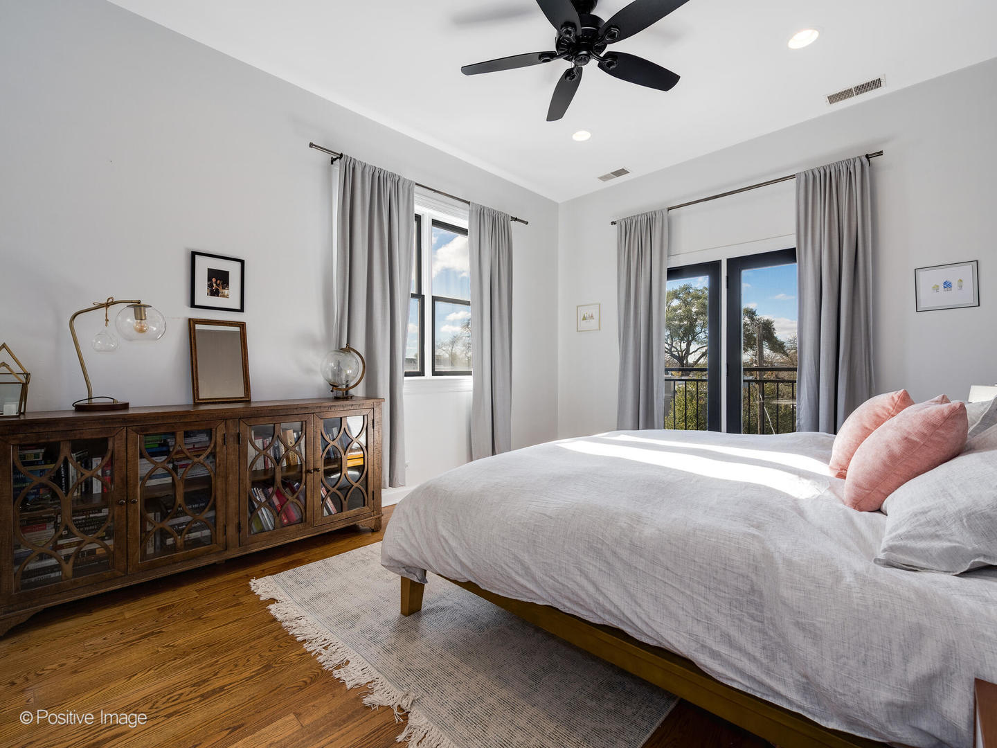 2068 N HUMBOLDT Boulevard Unit: 3
