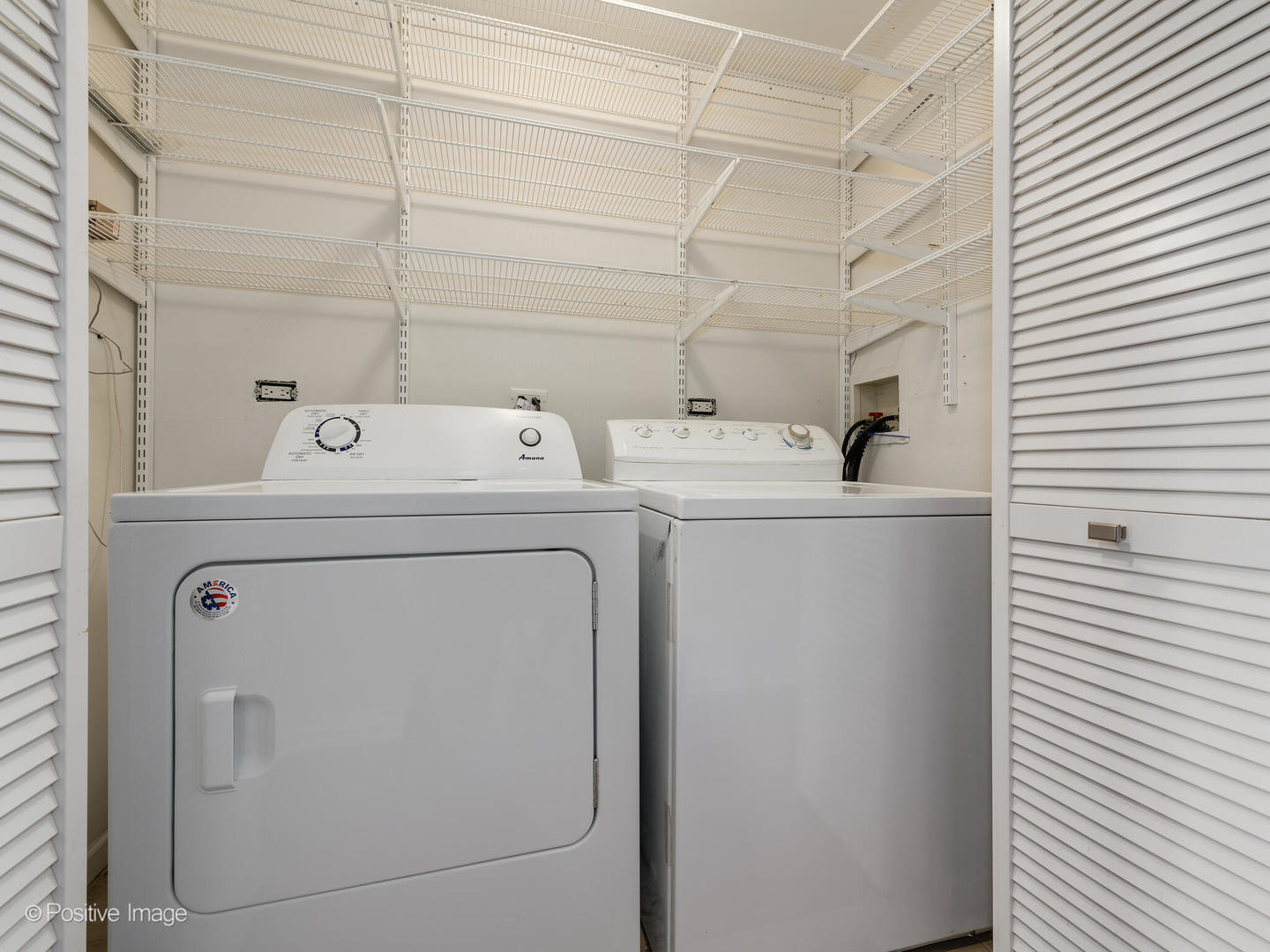 1136 N Mozart Street Unit: 2