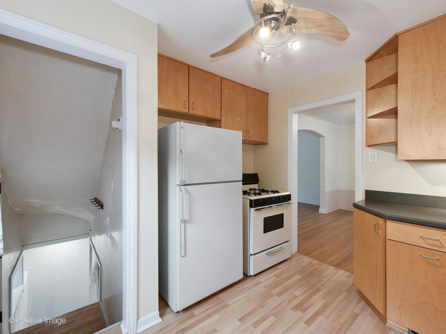 2619 W 106th Place