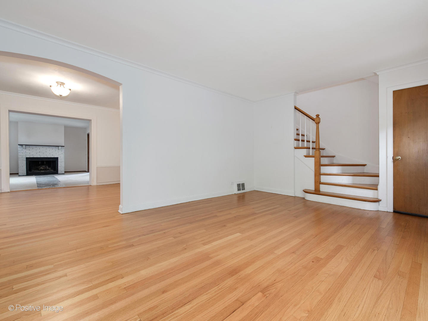 2619 W 106th Place