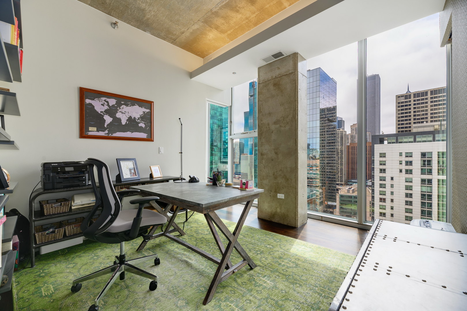 550 N St Clair Street N Unit: 2402