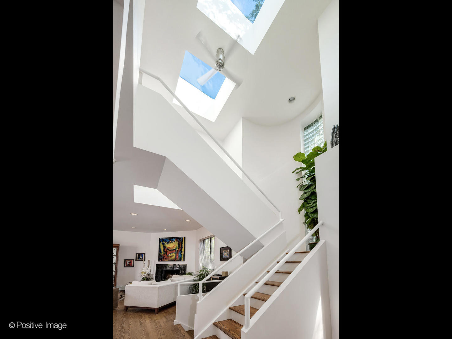 416 W Grant Place Unit: I