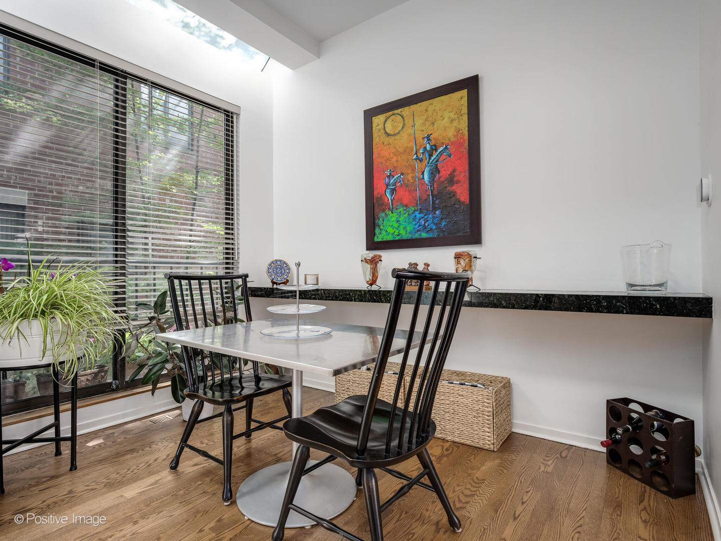 416 W Grant Place Unit: I