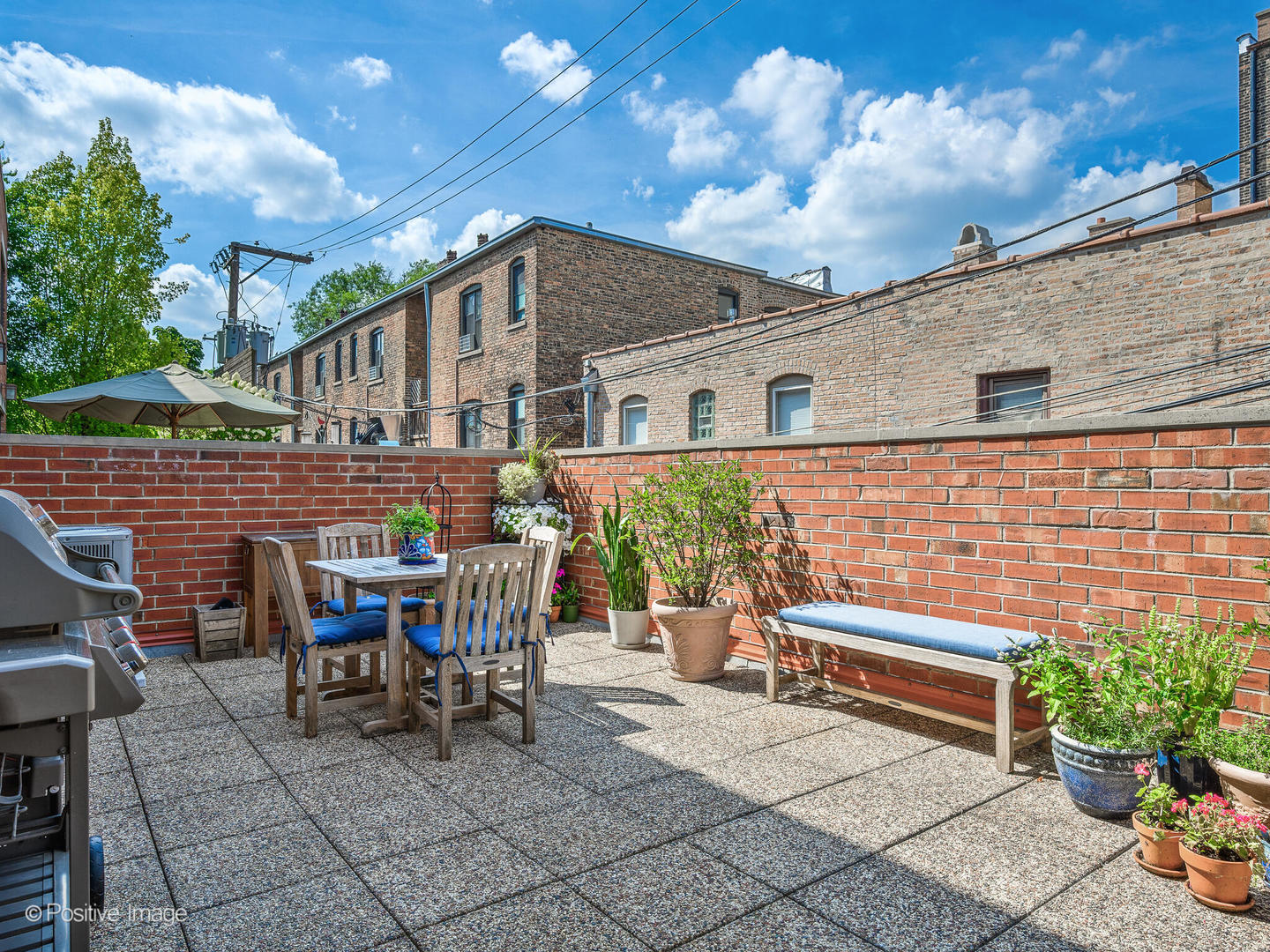 416 W Grant Place Unit: I