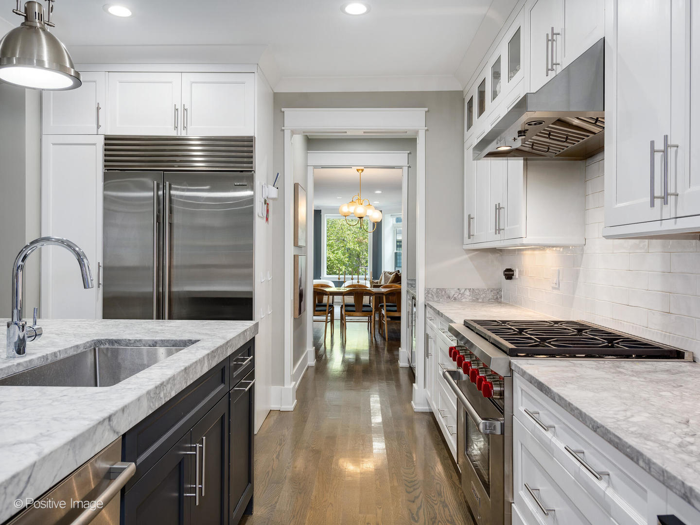 2315 W ROSCOE Street Unit: 1