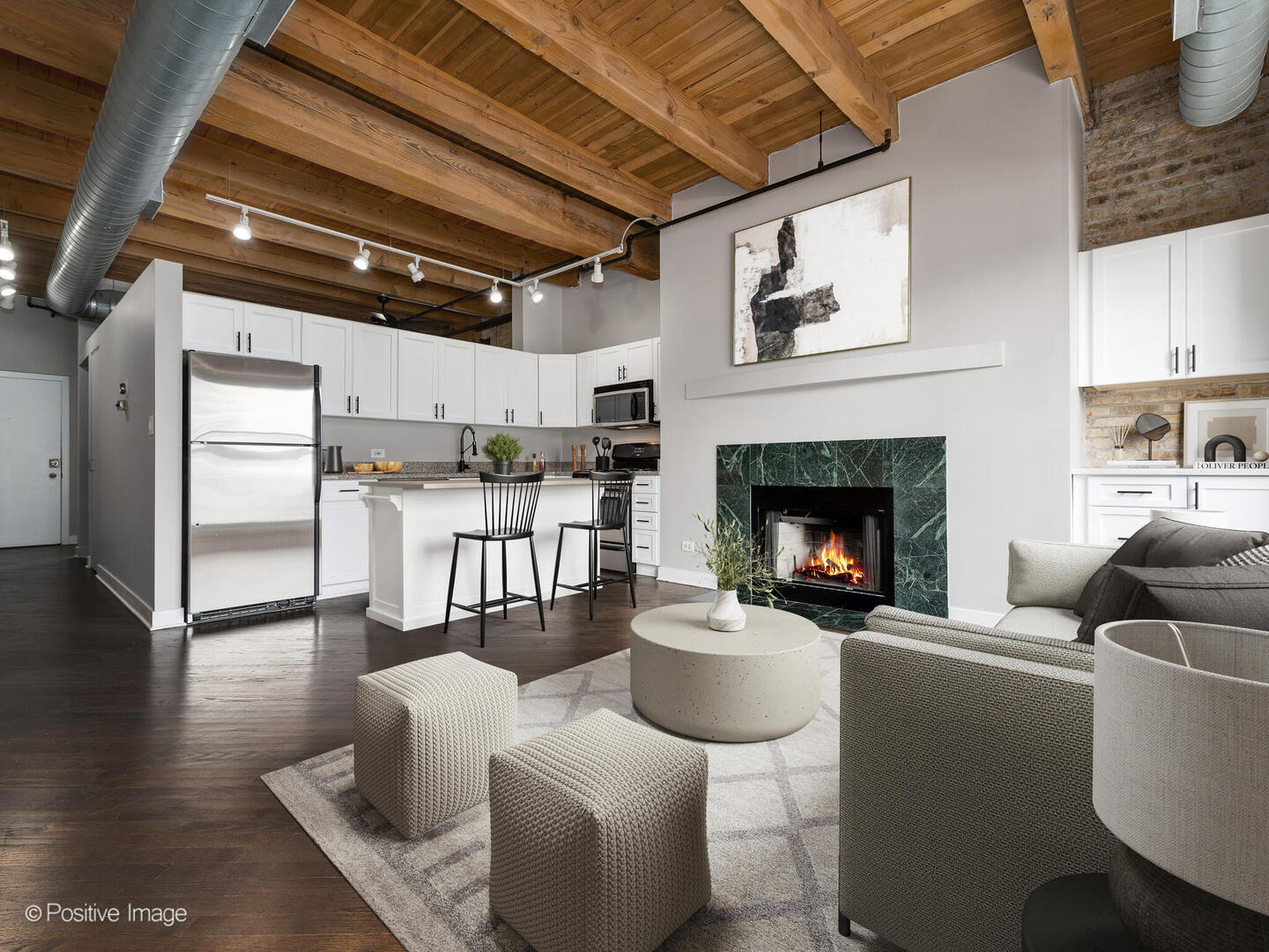 411 W Ontario Street Unit: 609