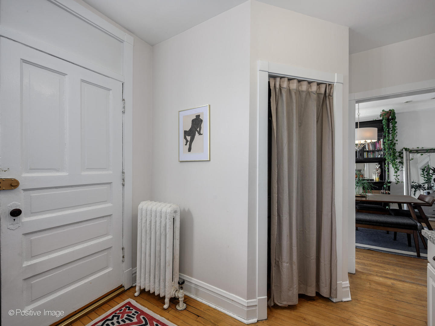 3837 N Wilton Avenue Unit: 3