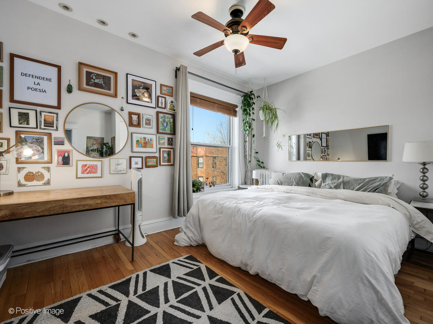 3837 N Wilton Avenue Unit: 3