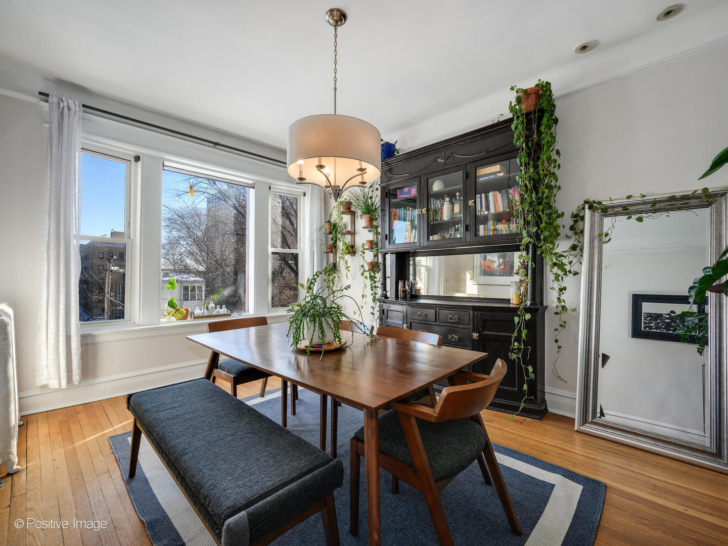 3837 N Wilton Avenue Unit: 3