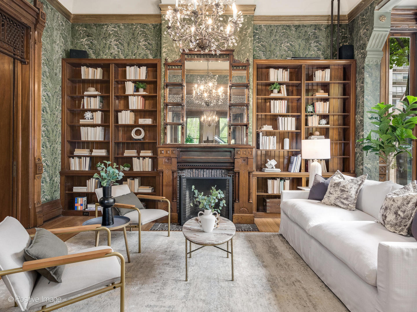 1454 N Dearborn Street