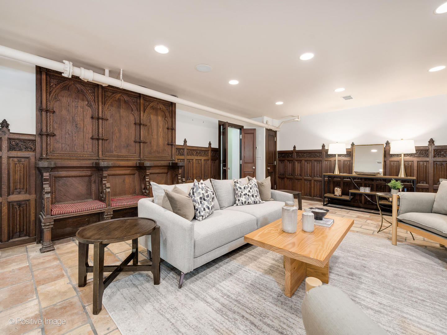 1454 N Dearborn Street