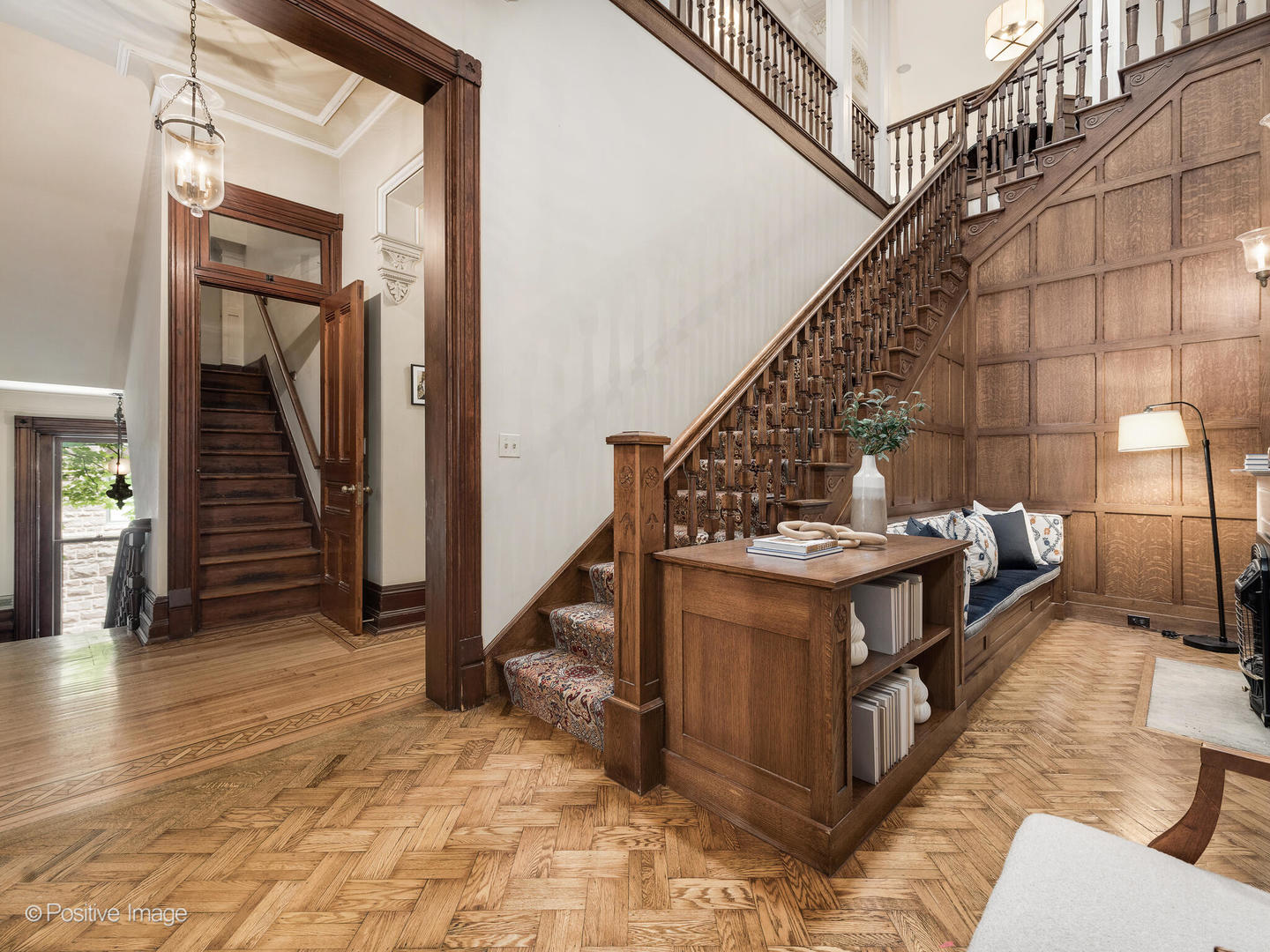 1454 N Dearborn Street