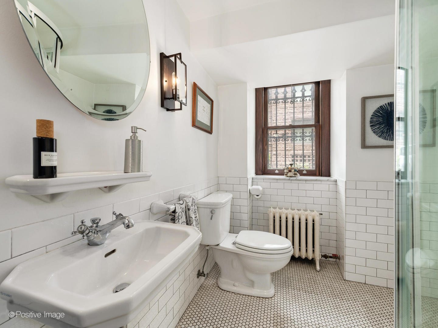 1454 N Dearborn Street