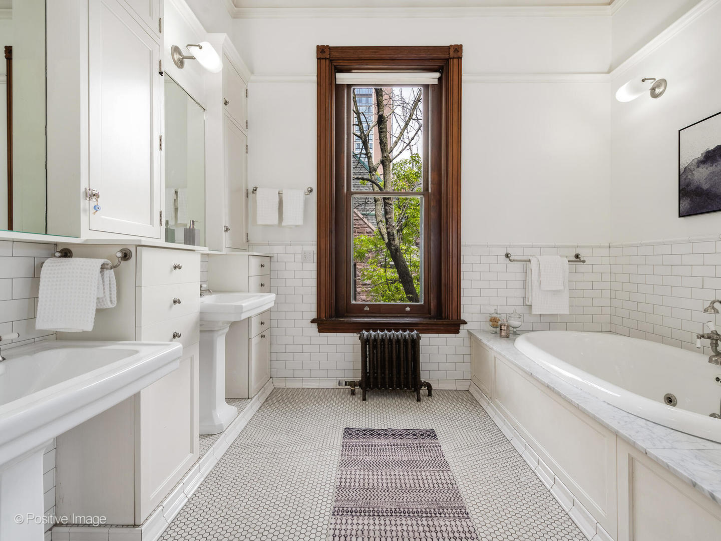 1454 N Dearborn Street