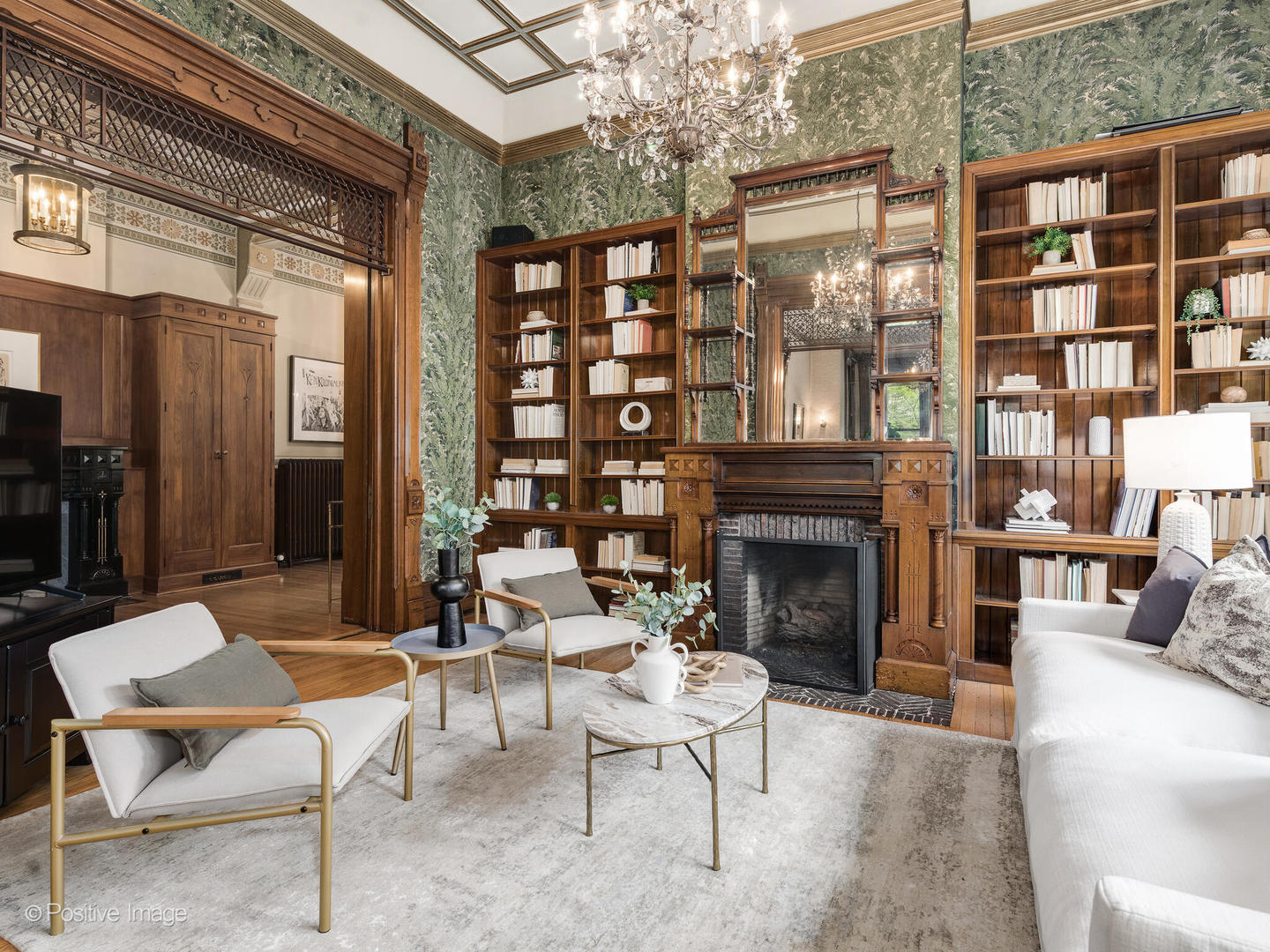 1454 N Dearborn Street