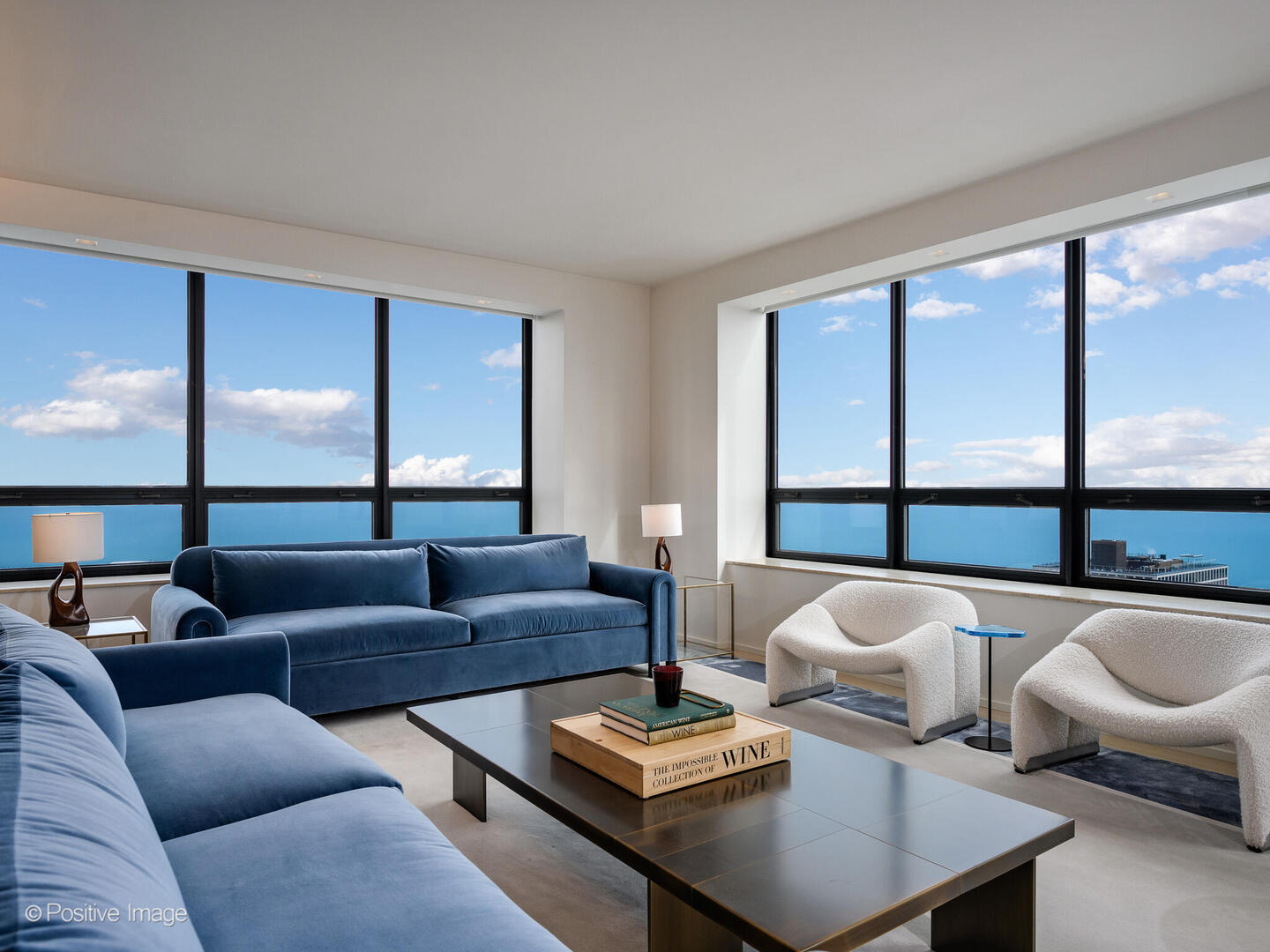 180 E PEARSON Street Unit: 3704-3705