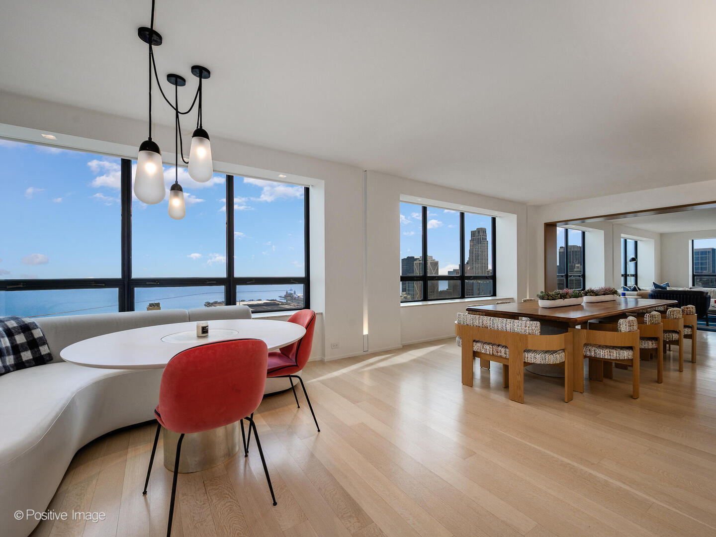 180 E PEARSON Street Unit: 3704-3705