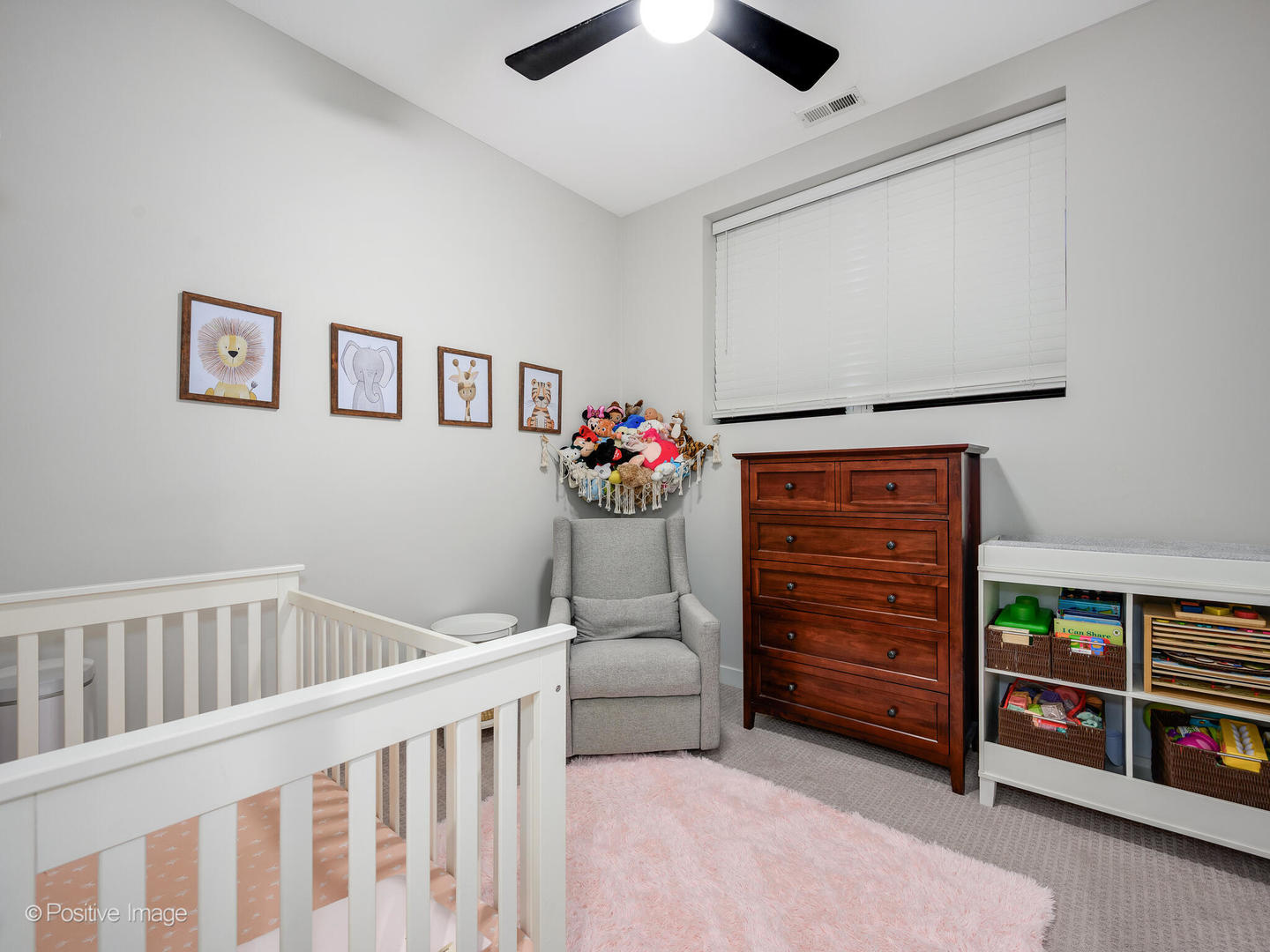 2335 W Lyndale Street Unit: 1