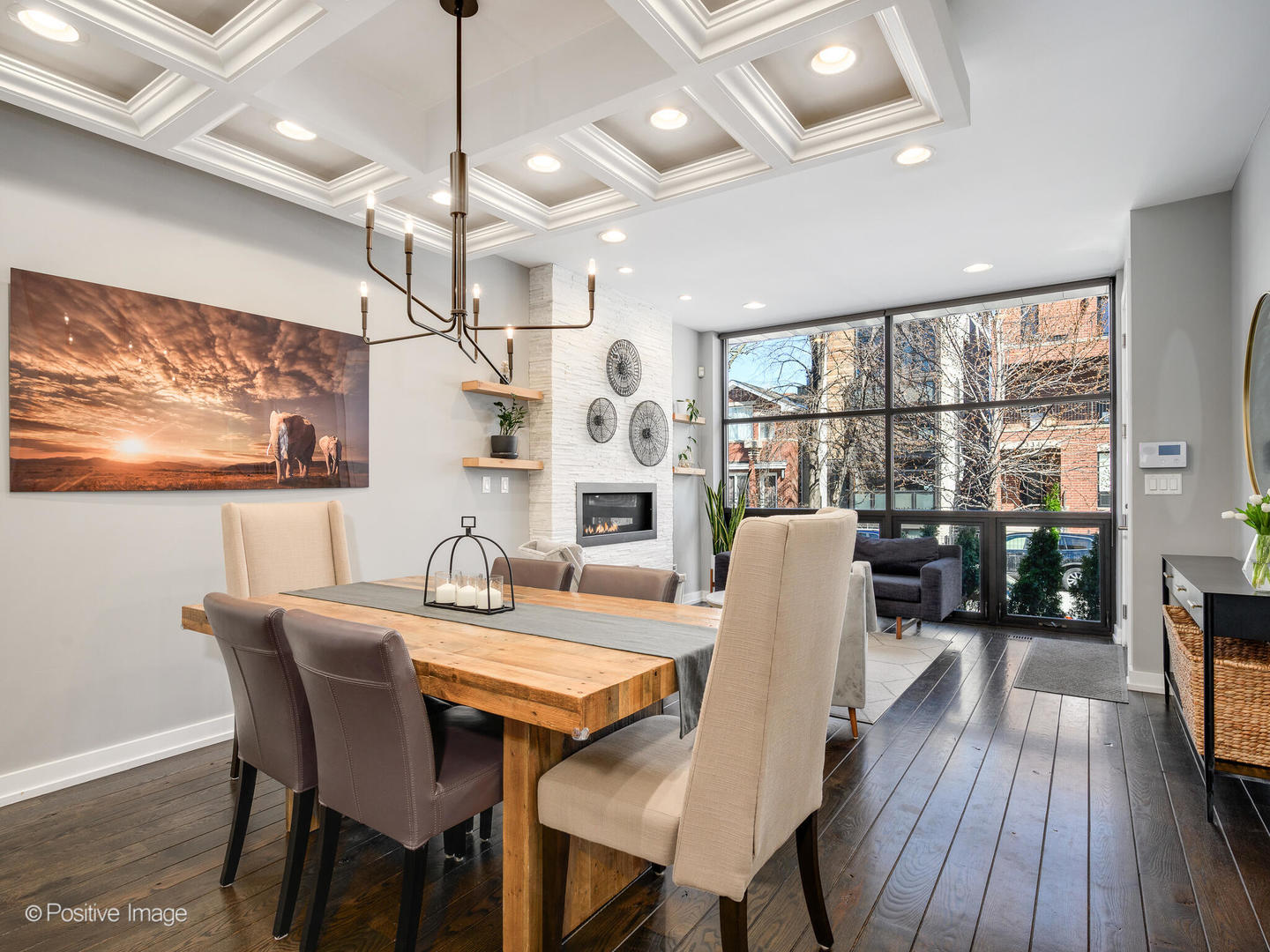 2335 W Lyndale Street Unit: 1