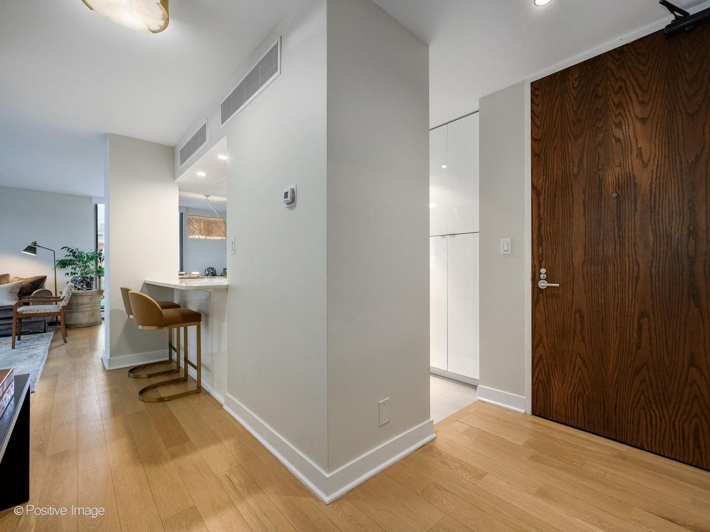 1310 N Ritchie Court Unit: 11C