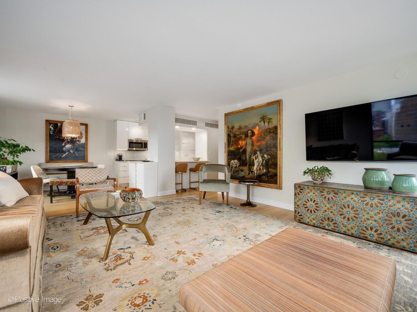 1310 N Ritchie Court Unit: 11C