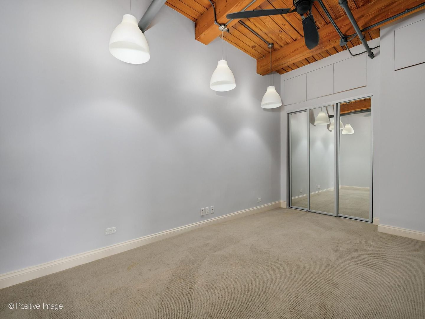 411 S SANGAMON Street Unit: 7D