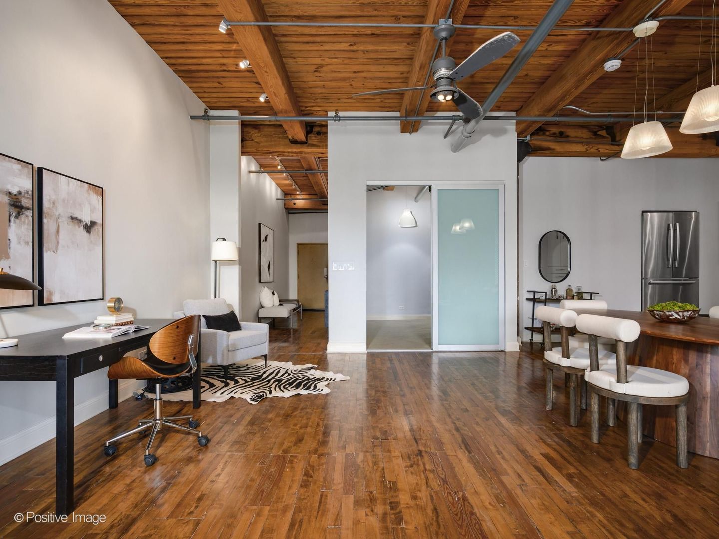 411 S SANGAMON Street Unit: 7D