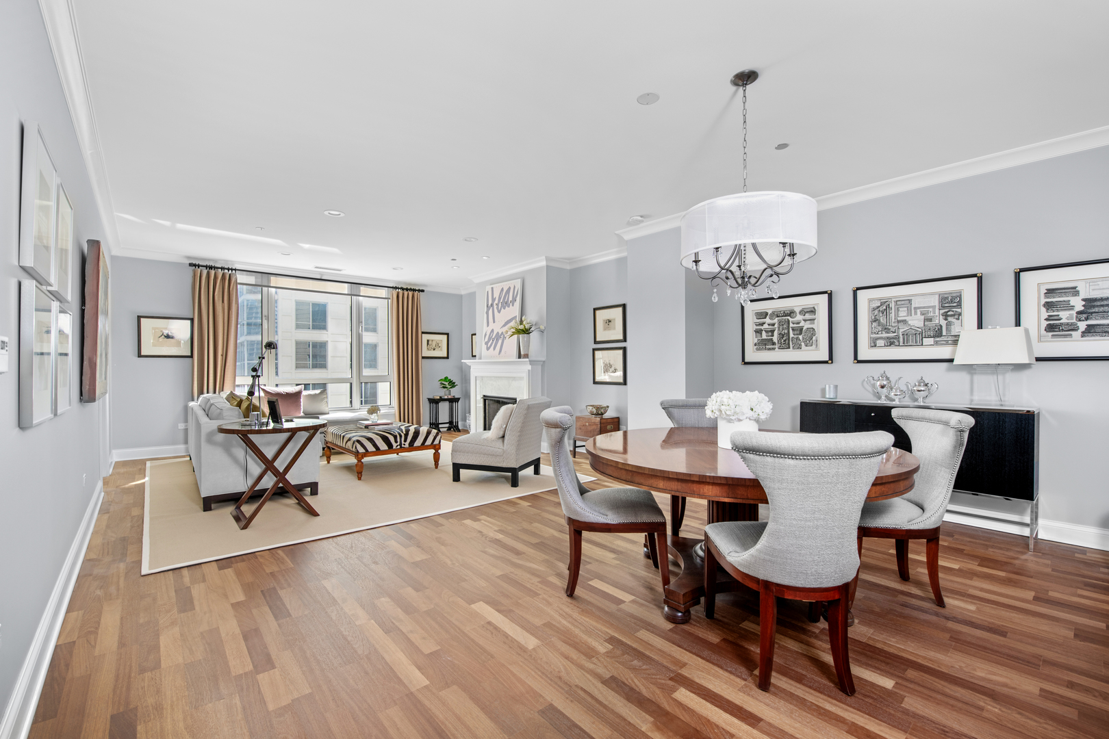10 E Delaware Place Unit: 25B