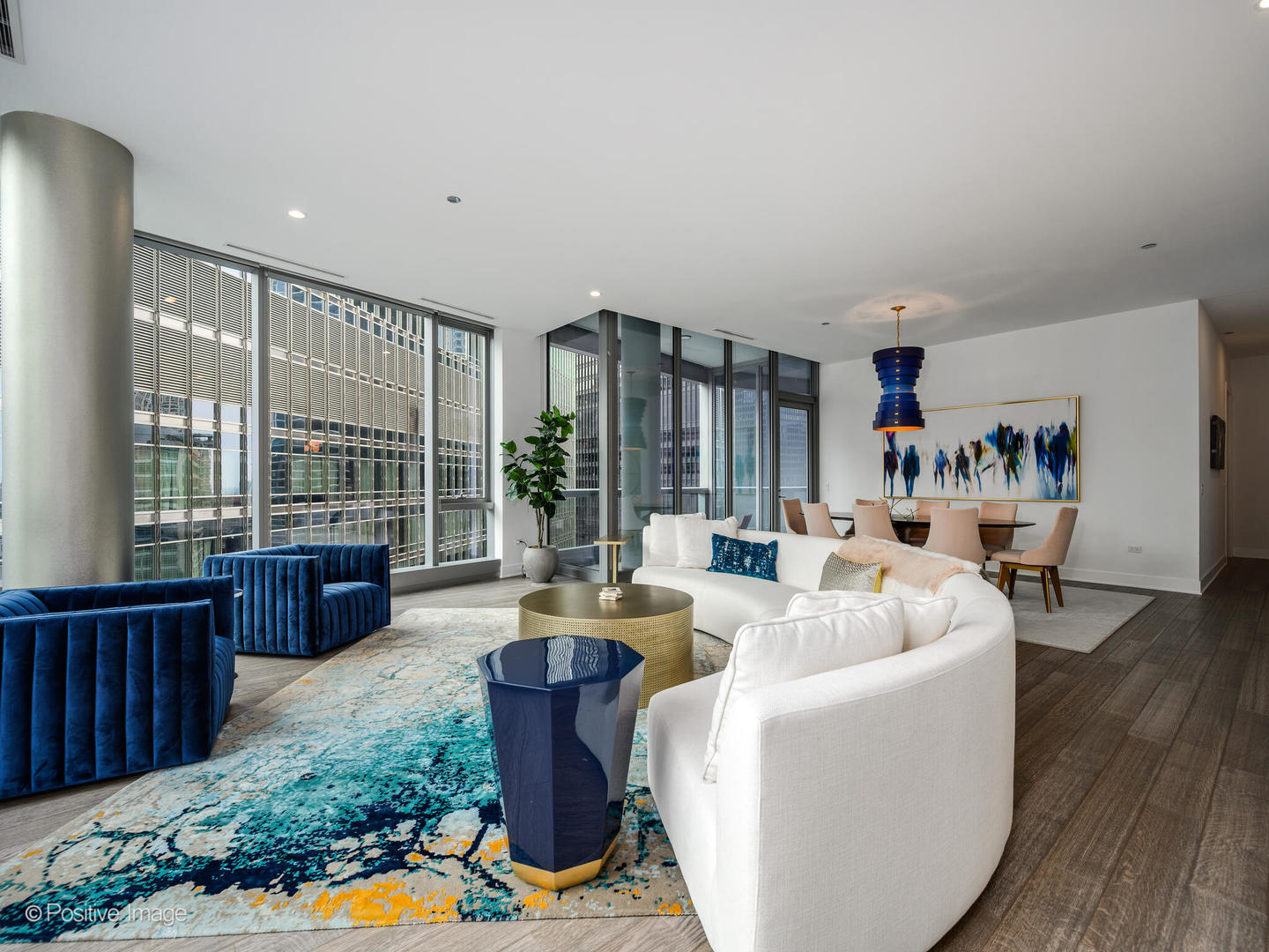 403 N Wabash Avenue Unit: 15A