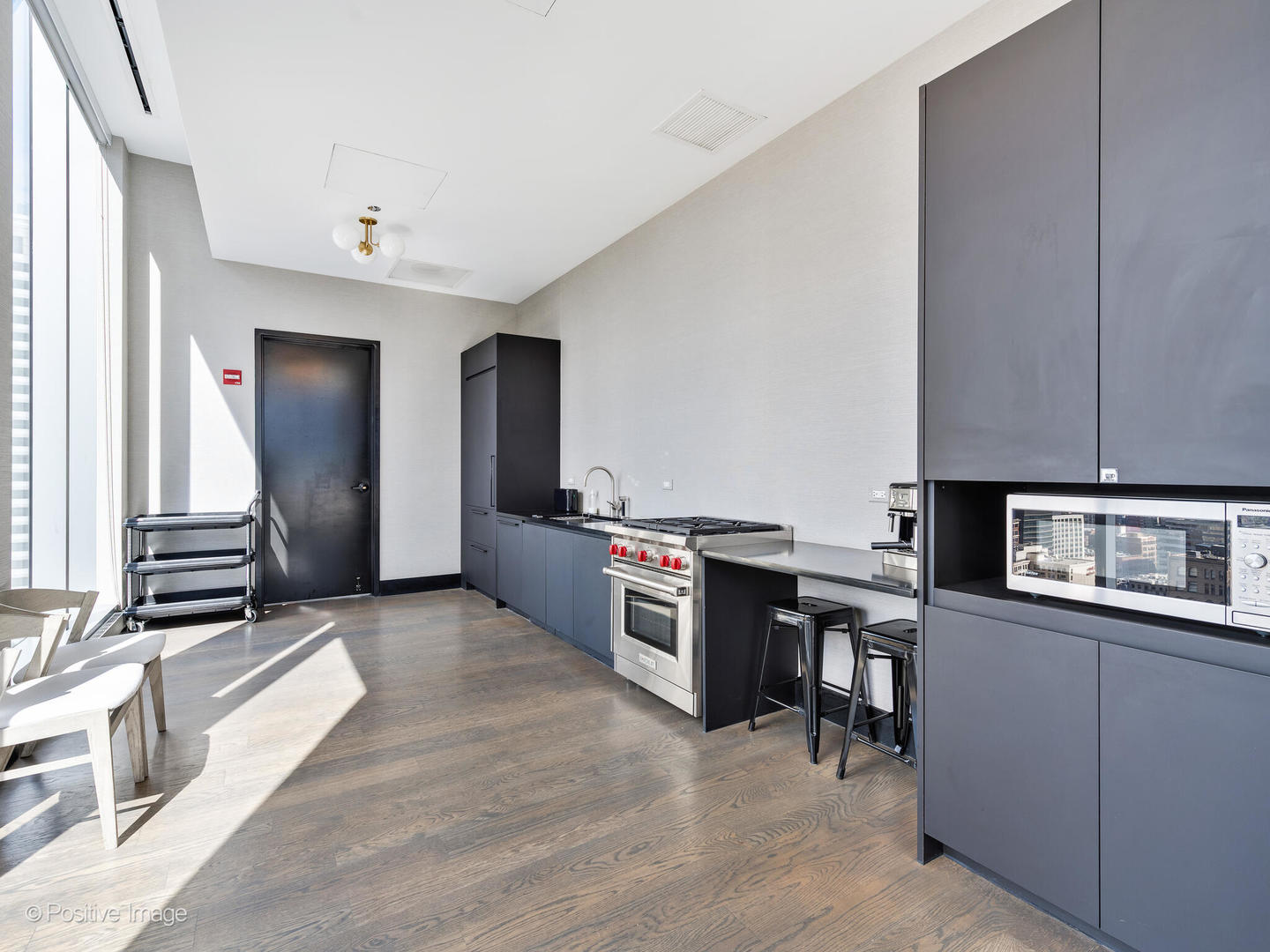 403 N Wabash Avenue Unit: 15A