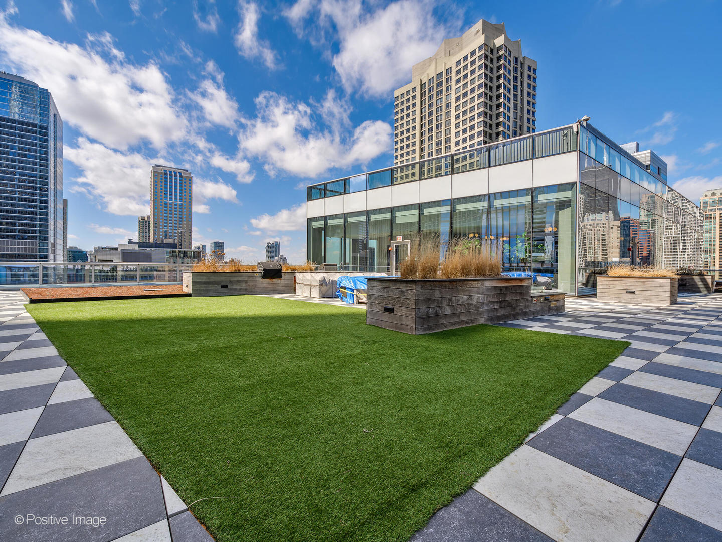 403 N Wabash Avenue Unit: 15A