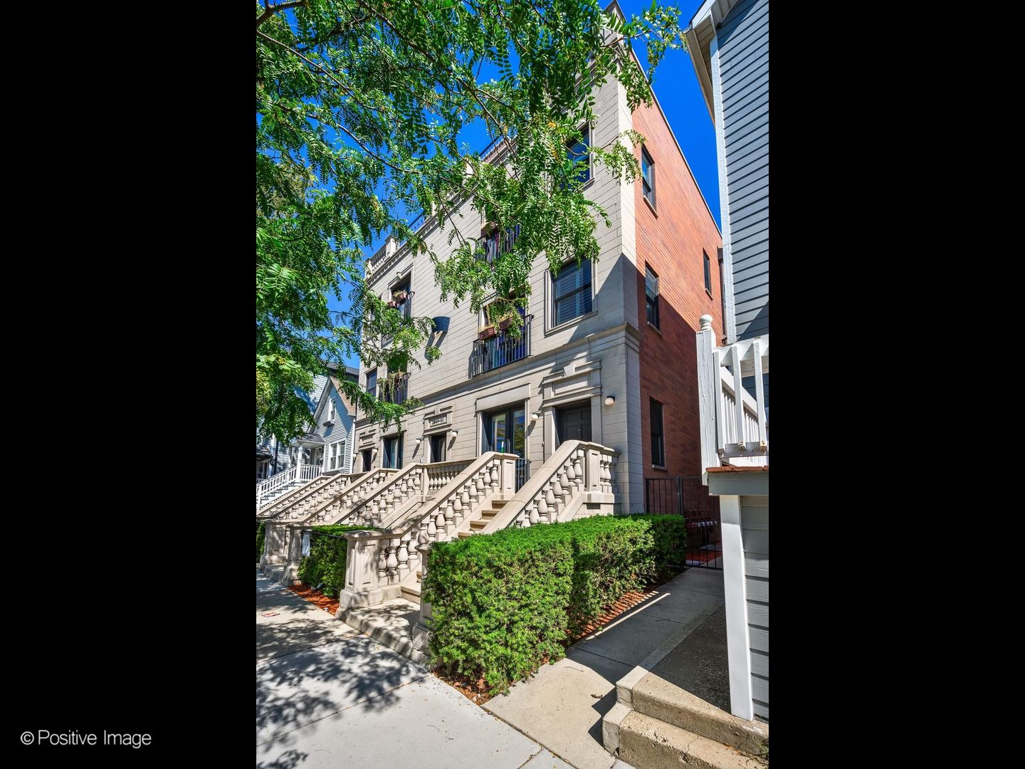 2849 N ASHLAND Avenue Unit: 2S