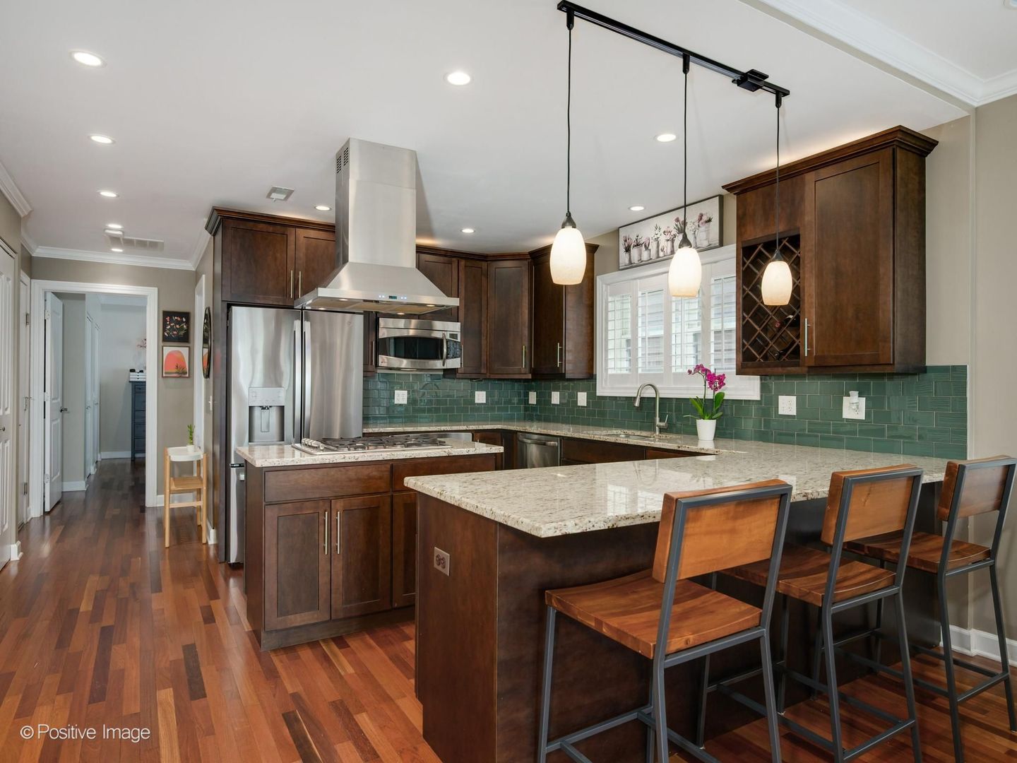 2849 N ASHLAND Avenue Unit: 2S