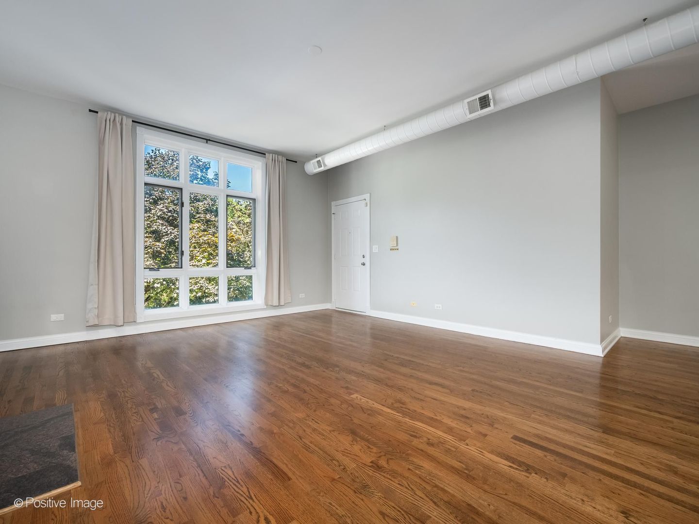 459 N Green Street Unit: 2S