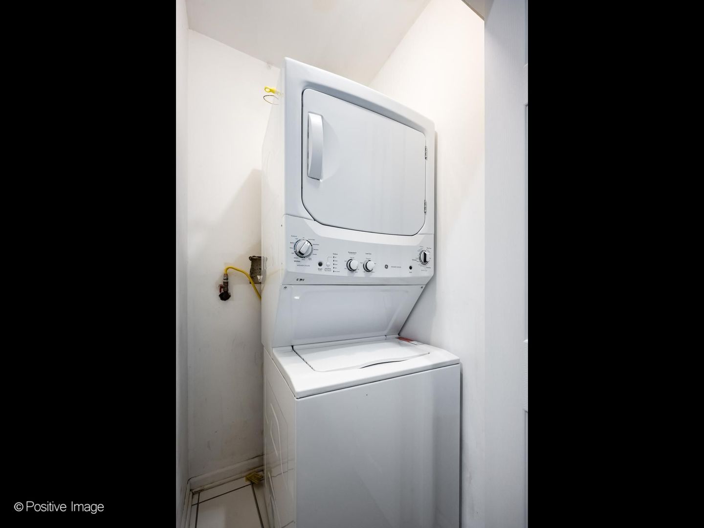 459 N Green Street Unit: 2S