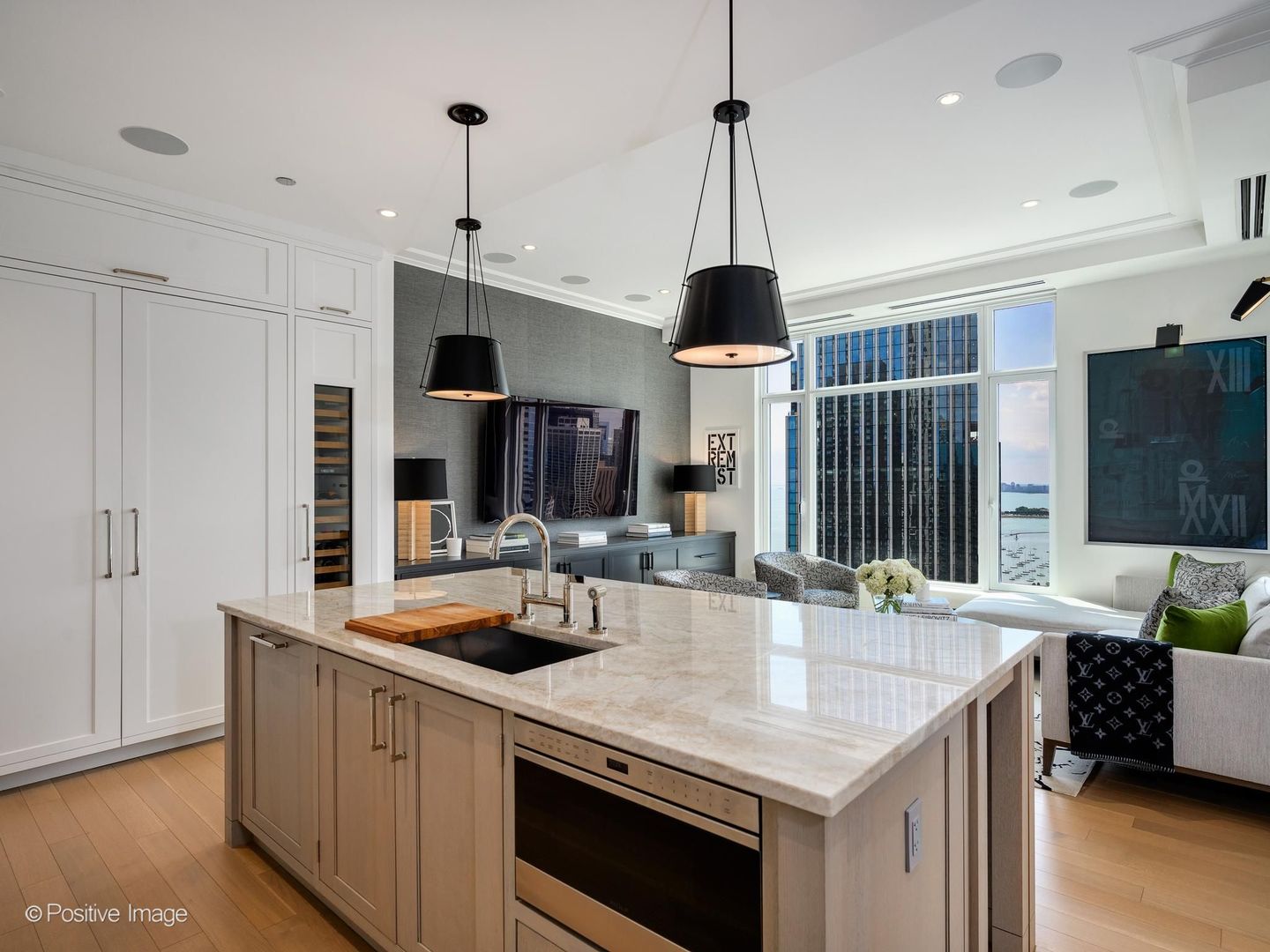 451 E Grand Avenue Unit: 4107