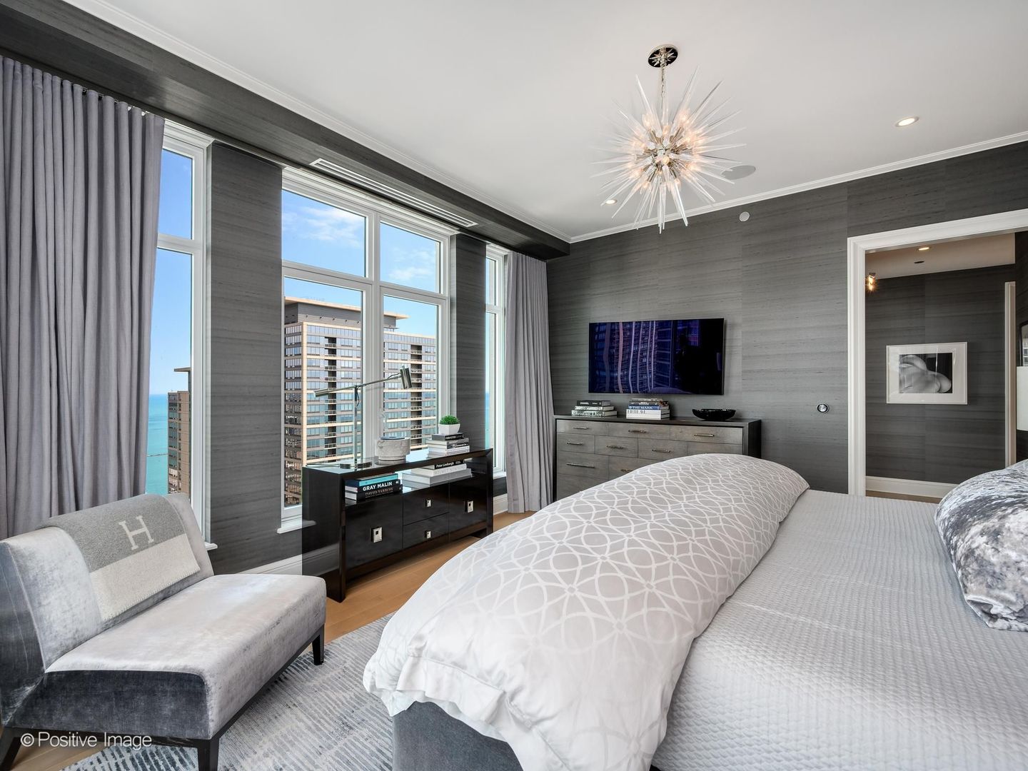 451 E Grand Avenue Unit: 4107