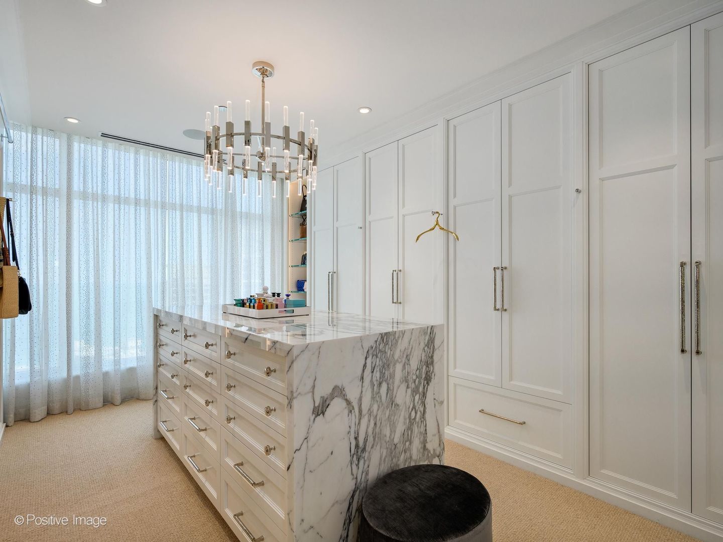 451 E Grand Avenue Unit: 4107