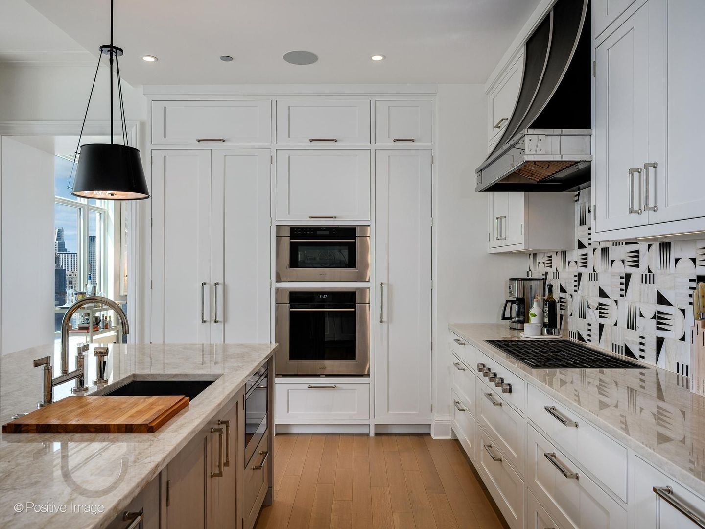 451 E Grand Avenue Unit: 4107