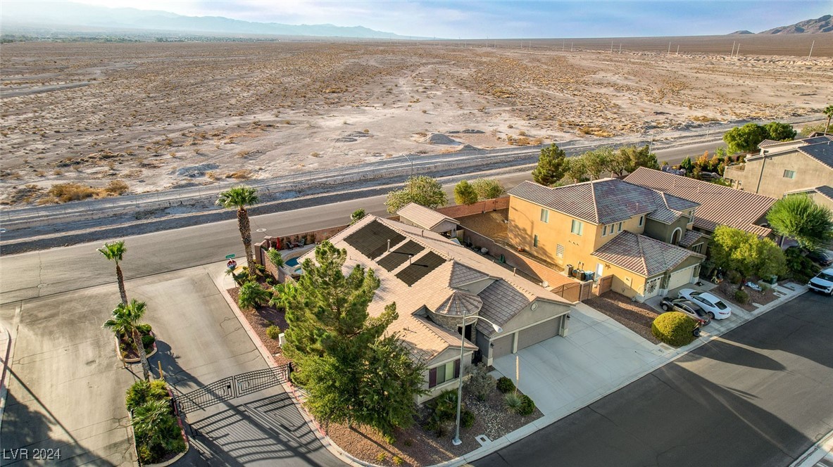 8909 Adobe Grande Street