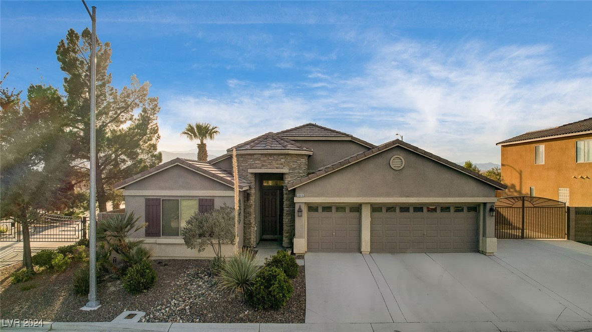 8909 Adobe Grande Street