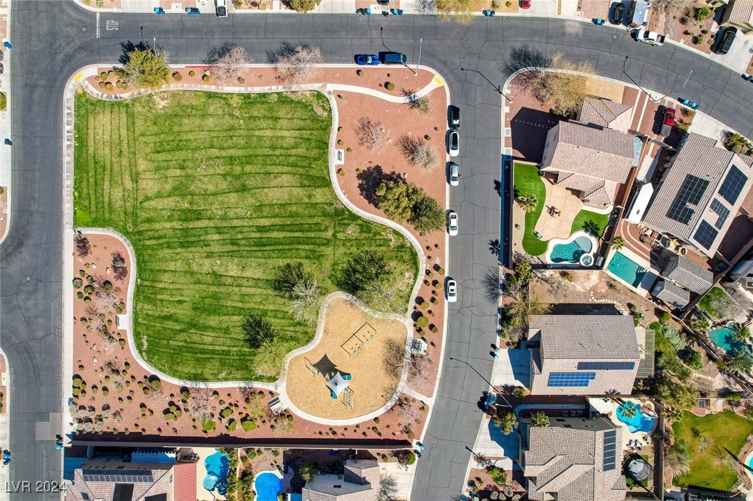 8909 Adobe Grande Street