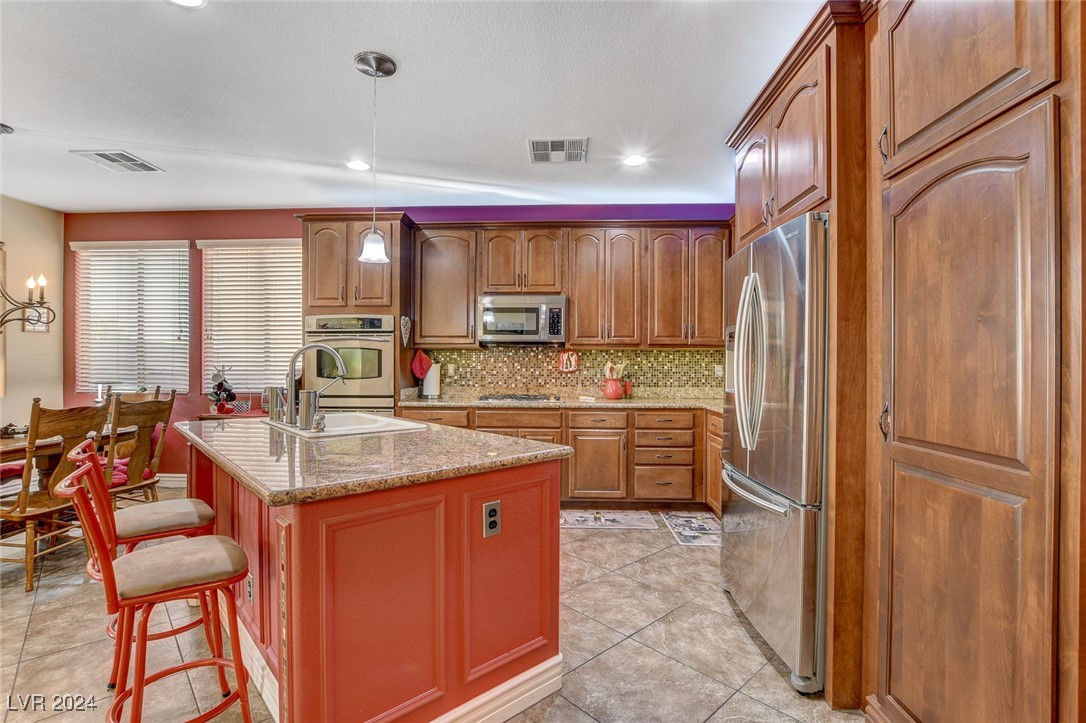 8909 Adobe Grande Street