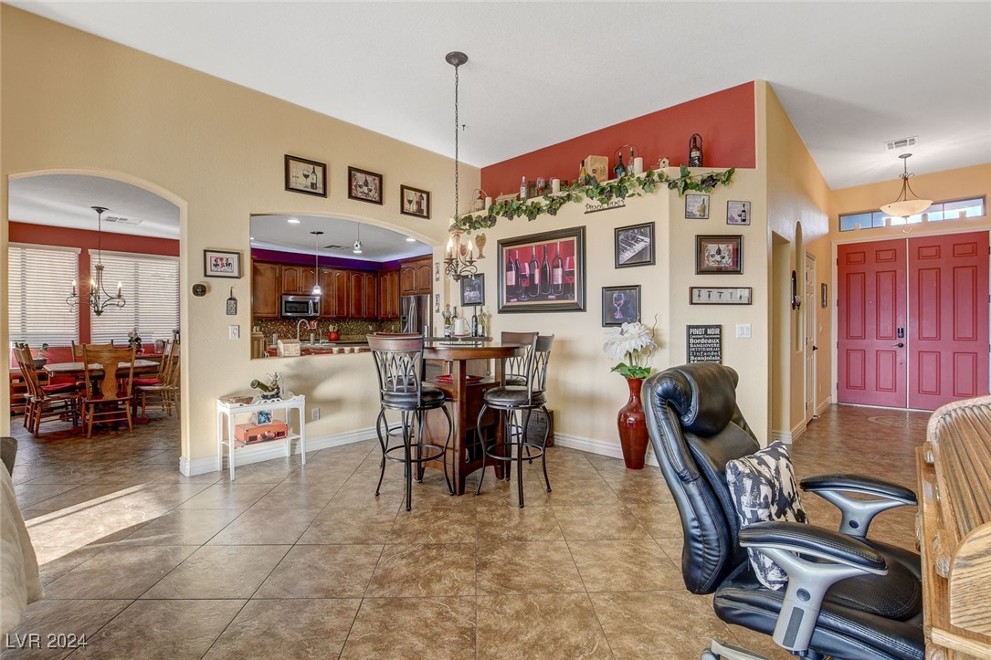 8909 Adobe Grande Street