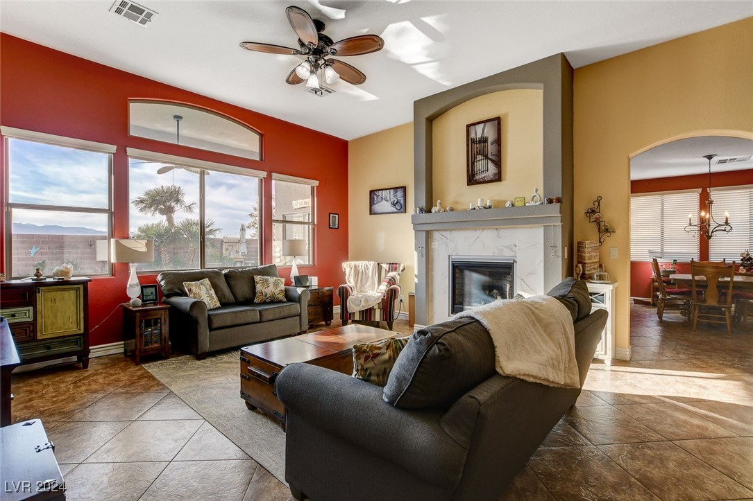 8909 Adobe Grande Street