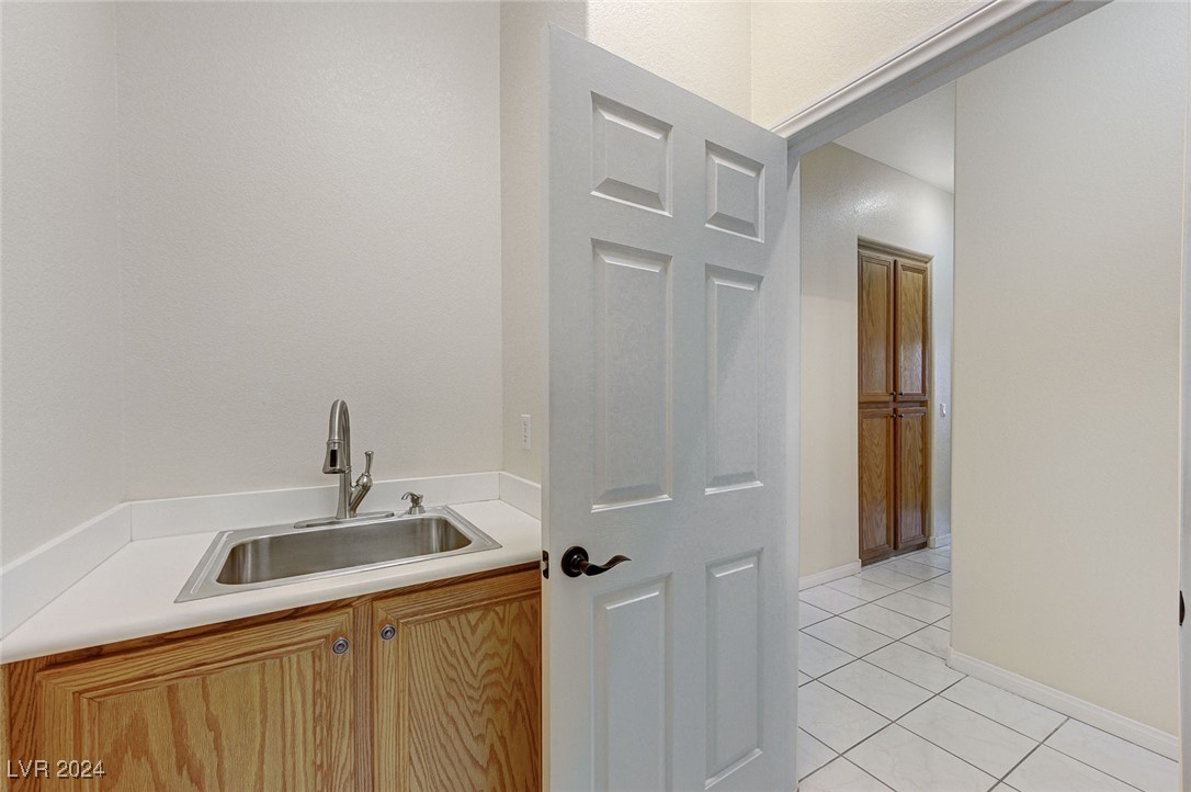 3057 Sunrise Heights Drive