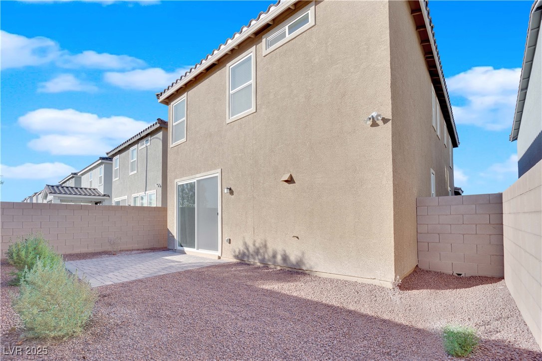 4529 Swimming Minnow Avenue