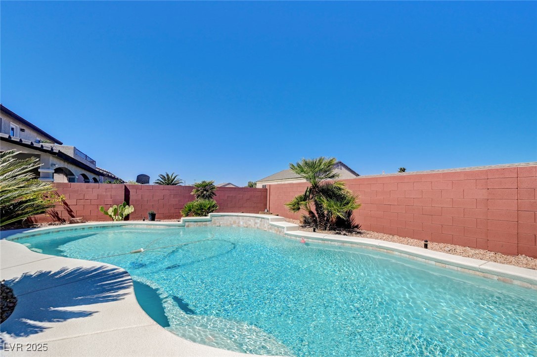 2726 Manteno Court