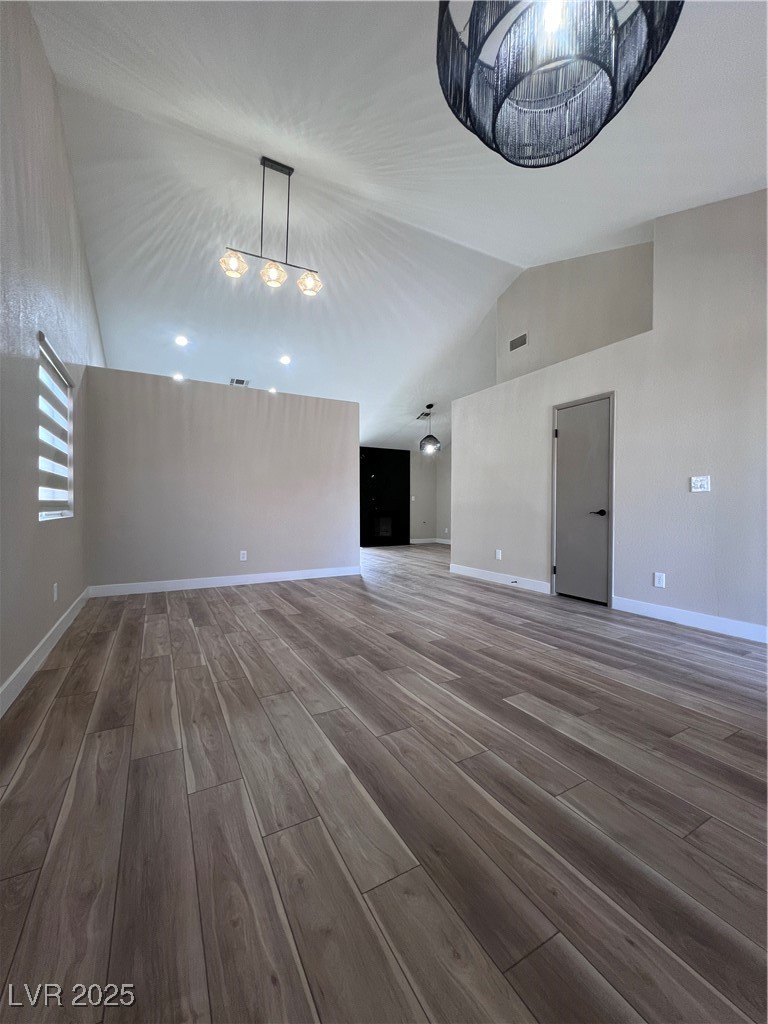 8745 Point Kathy Circle